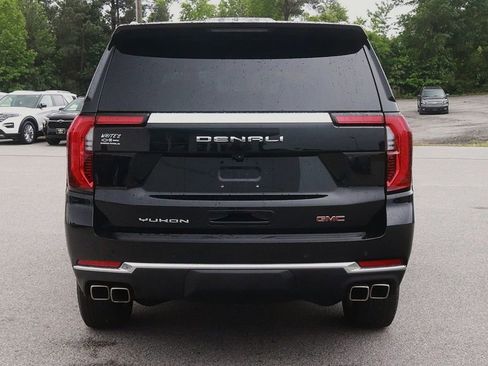 Used 2025 GMC Yukon Denali AWD/4WD image 6