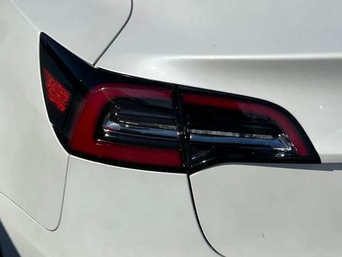 Used 2023 Tesla Model 3 Standard Range RWD image 20