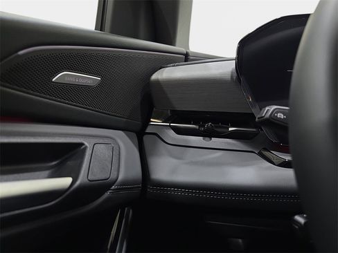 New 2025 Audi Q6 e-tron Premium Plus image 24