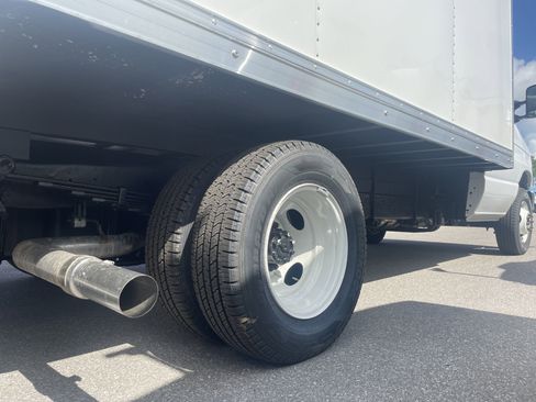 New 2025 Ford E-350 and Econoline 350 Super Duty w/ Power Equipment Group image 25