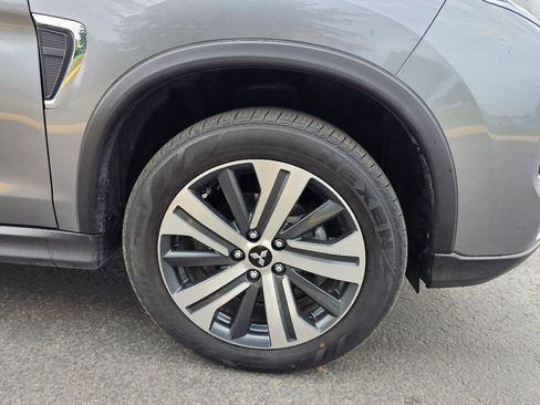 Used 2024 Mitsubishi Outlander Sport SE image 6