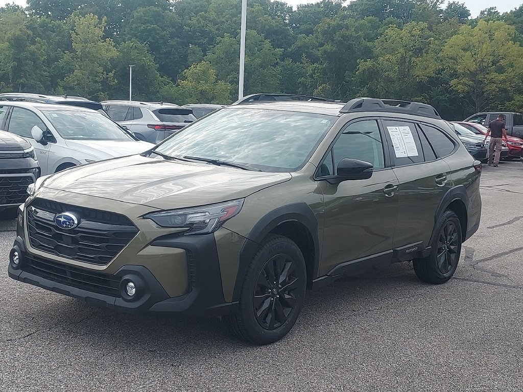 Certified 2025 Subaru Outback Onyx Edition AWD/4WD image 4