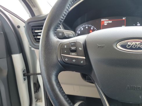 Used 2020 Ford Escape SEL image 20