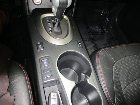 Used 2012 Nissan Rogue SL AWD/4WD image 34
