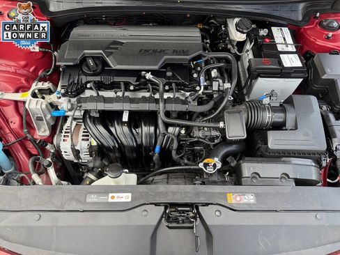 Used 2025 Hyundai Elantra SEL FWD image 23