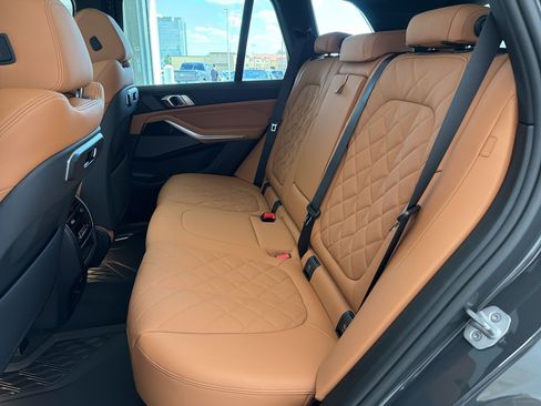 New 2026 BMW X5 xDrive50e w/ M Sport Package AWD/4WD image 15