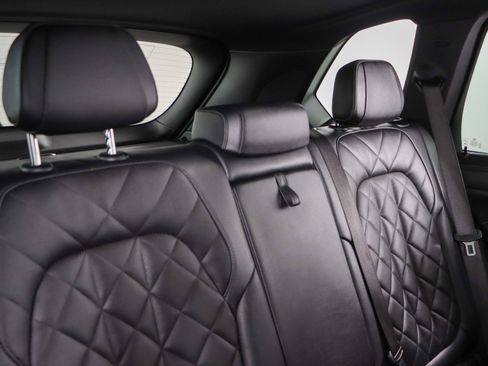 Used 2024 BMW X5 M60i image 28