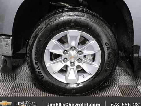 Certified 2025 Chevrolet Silverado 1500 LT AWD/4WD image 32