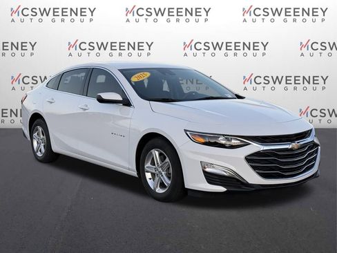 Used 2025 Chevrolet Malibu LS image 7