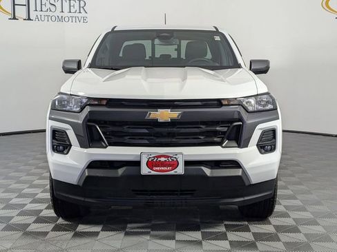 Certified 2023 Chevrolet Colorado LT w/ LT Convenience Package II image 3