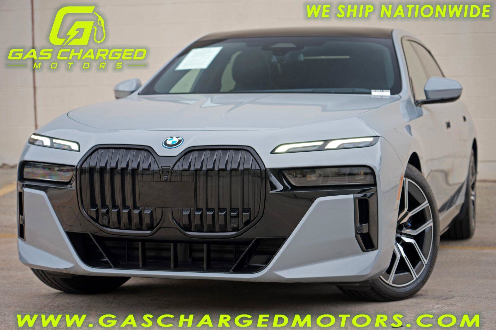 Used 2023 BMW i7 xDrive60 w/ Parking Assistance Package AWD/4WD image 1