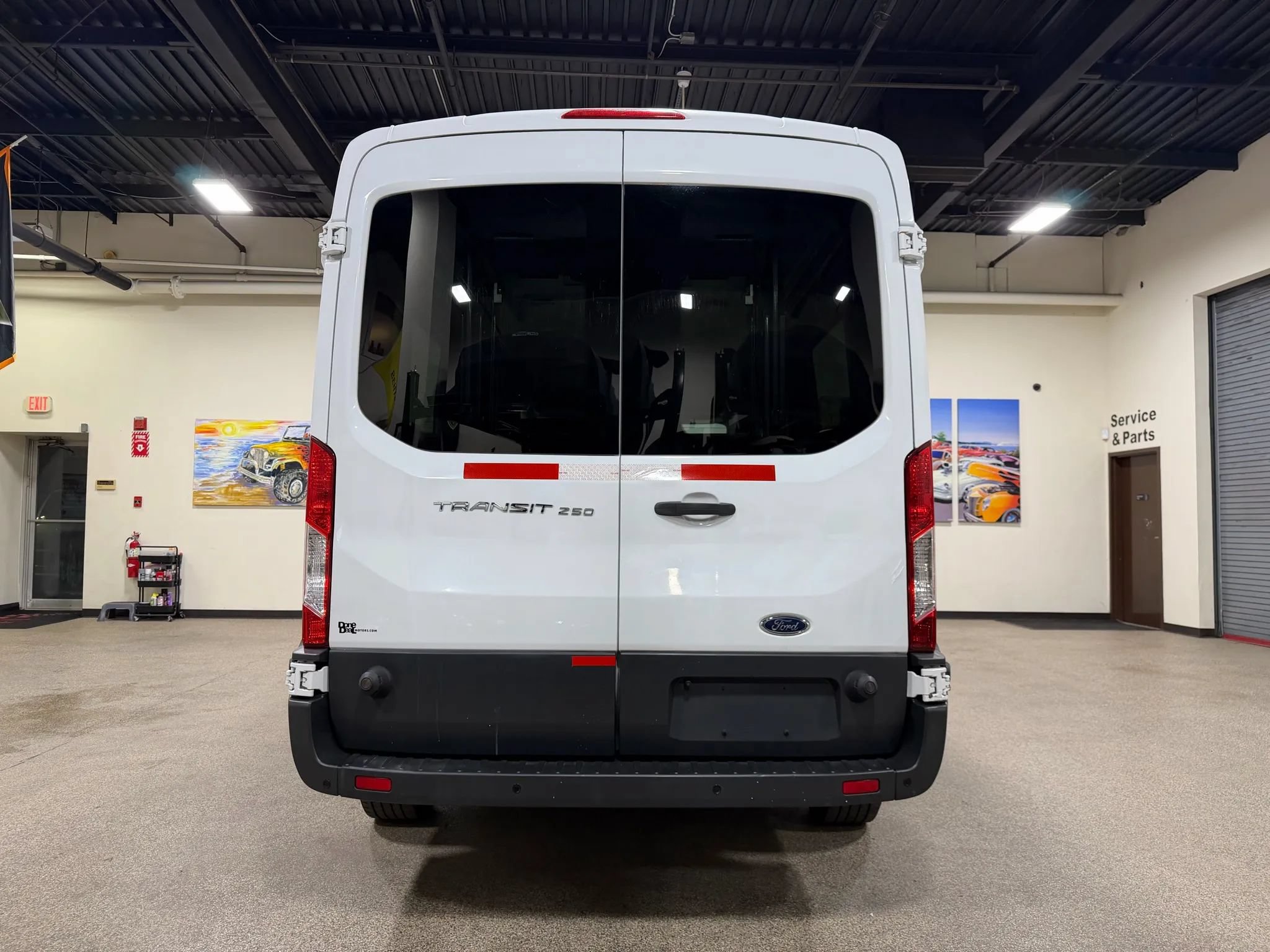 Used 2015 Ford Transit 250 148 Medium Roof RWD image 7