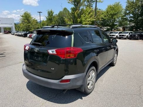 Used 2013 Toyota RAV4 LE FWD image 5