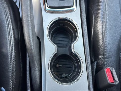 Used 2010 Ford Fusion Hybrid FWD image 36
