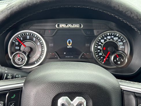 Used 2019 RAM 1500 Laramie image 17