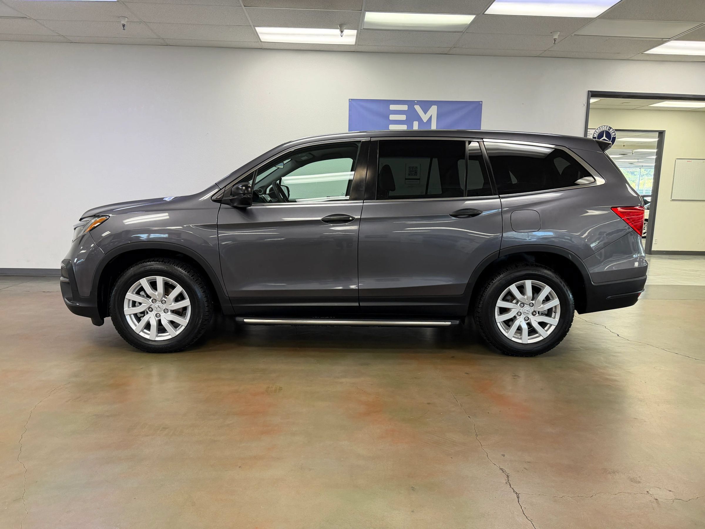 Used 2019 Honda Pilot LX image 10