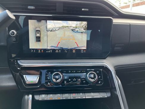 Used 2024 GMC Sierra 2500 Denali w/ Denali Reserve Package image 38