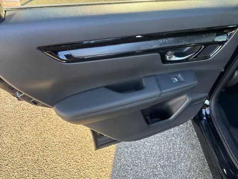 Certified 2025 Honda CR-V EX-L image 15