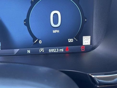 Used 2025 Ford F150 Lariat w/ Equipment Group 501A Mid image 27