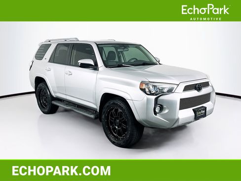 Used 2016 Toyota 4Runner SR5 RWD image 1