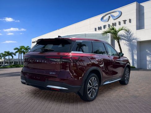 Used 2026 INFINITI QX60 Luxe w/ Cargo Package FWD image 7