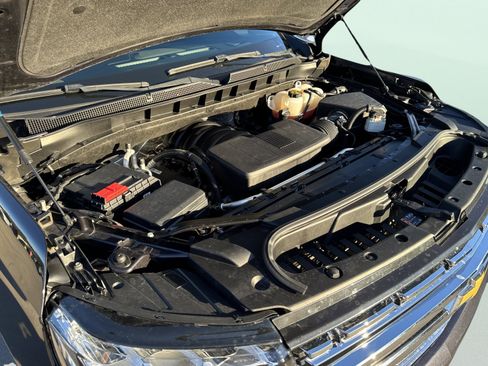 Used 2024 Chevrolet Tahoe Premier image 12