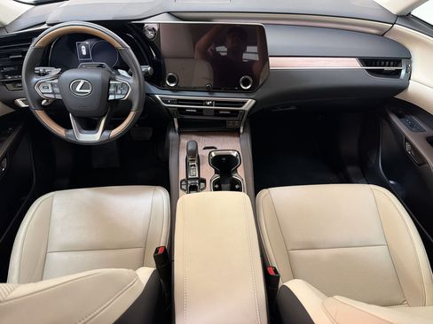 Used 2024 Lexus RX 350h w/ Convenience Package AWD/4WD image 16
