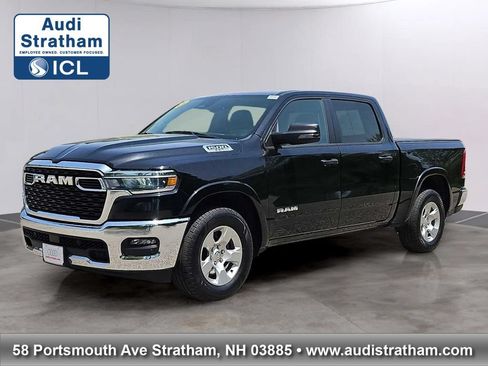Used 2025 RAM 1500 Big Horn AWD/4WD image 1