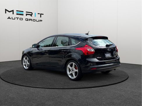 Used 2014 Ford Focus Titanium FWD image 7