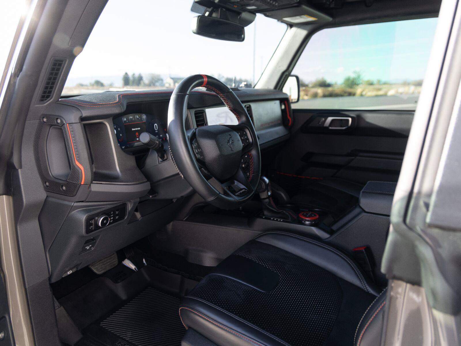 Used 2025 Ford Bronco Raptor AWD/4WD image 15