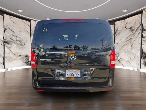 Used 2018 Mercedes-Benz Metris Passenger image 7