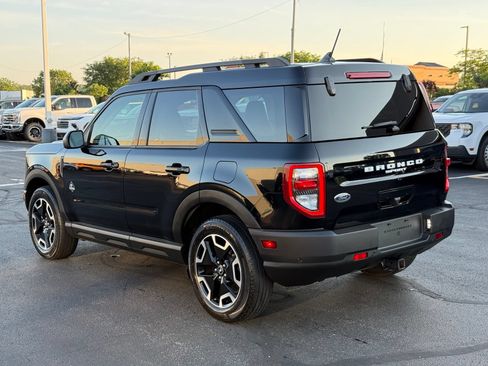 Used 2023 Ford Bronco Sport Outer Banks w/ Tech Package AWD/4WD image 6