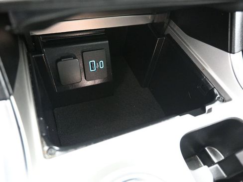 Used 2022 Ford Explorer Timberline image 19