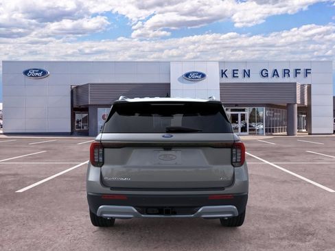New 2026 Ford Explorer Platinum w/ LUX Leather Package AWD/4WD image 8