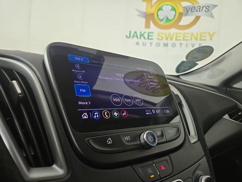 Used 2024 Chevrolet Malibu LT image 19