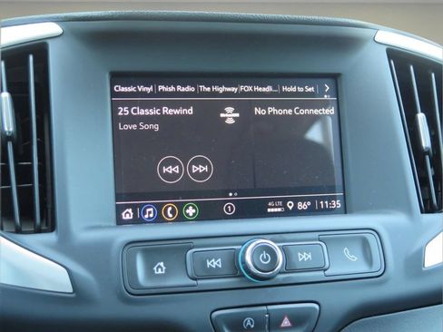 Used 2023 GMC Terrain SLE w/ Elevation Edition AWD/4WD image 16