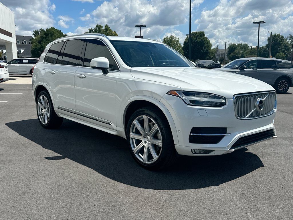 Used 2018 Volvo XC90 T6 Inscription w/ Convenience Package AWD/4WD image 2
