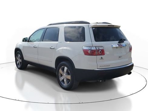 Used 2010 GMC Acadia SLT FWD image 3
