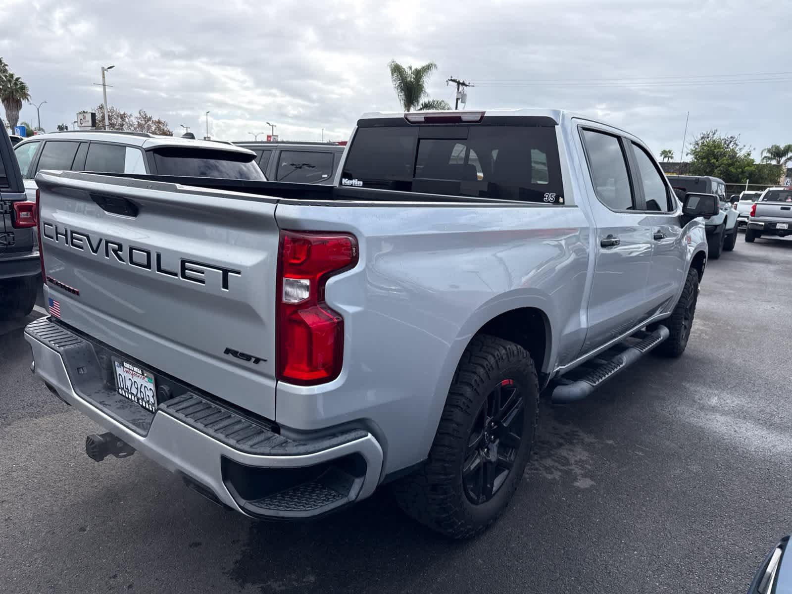 Used 2021 Chevrolet Silverado 1500 RST w/ Redline Edition RWD image 16