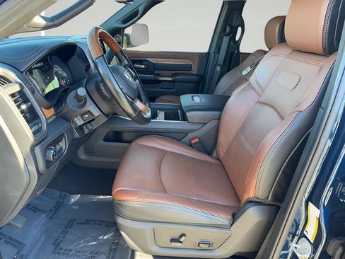 Used 2022 RAM 3500 Limited image 10