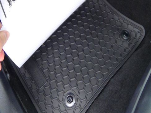 Used 2024 Toyota Camry SE image 16