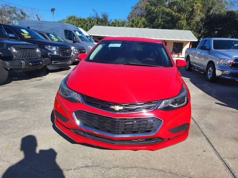 Used 2018 Chevrolet Cruze LT w/ LT Fleet Convenience Package FWD image 5