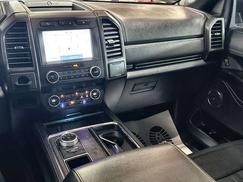Used 2020 Ford Expedition Limited RWD image 28