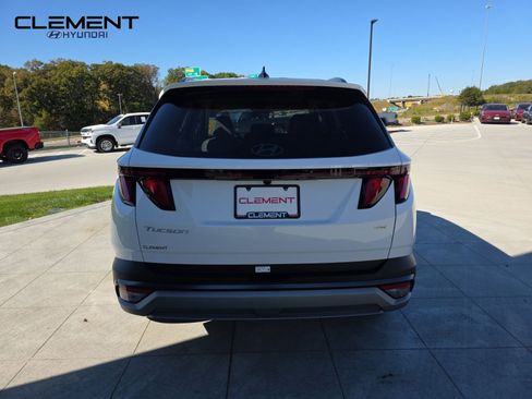 New 2026 Hyundai Tucson SEL image 7
