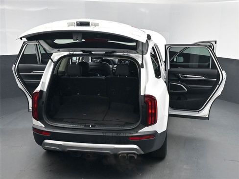 Used 2020 Kia Telluride S image 28