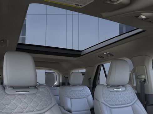 New 2026 Ford Explorer Platinum w/ LUX Leather Package AWD/4WD image 22