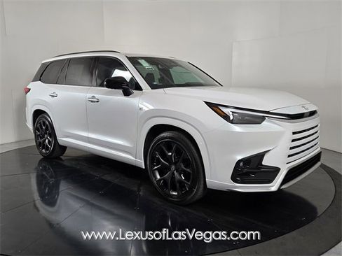 New 2026 Lexus TX 500h AWD image 2