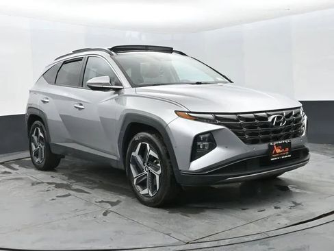 Used 2024 Hyundai Tucson Limited image 2