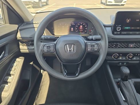 Certified 2025 Honda Accord LX image 10