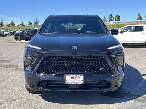 New 2026 Buick Enclave Sport Touring image 4